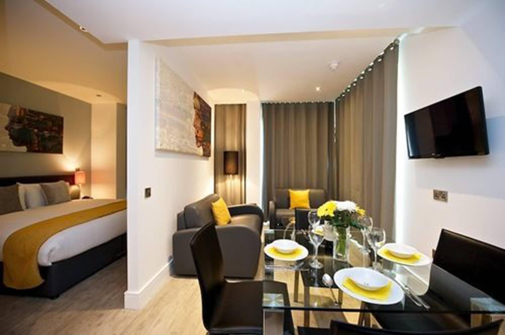 Staycity Aparthotels London Greenwich High Road מראה חיצוני תמונה