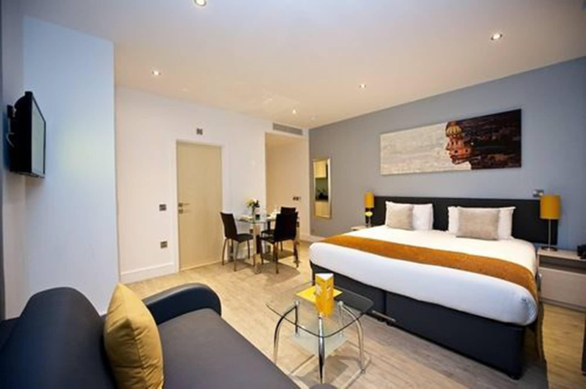Staycity Aparthotels London Greenwich High Road מראה חיצוני תמונה
